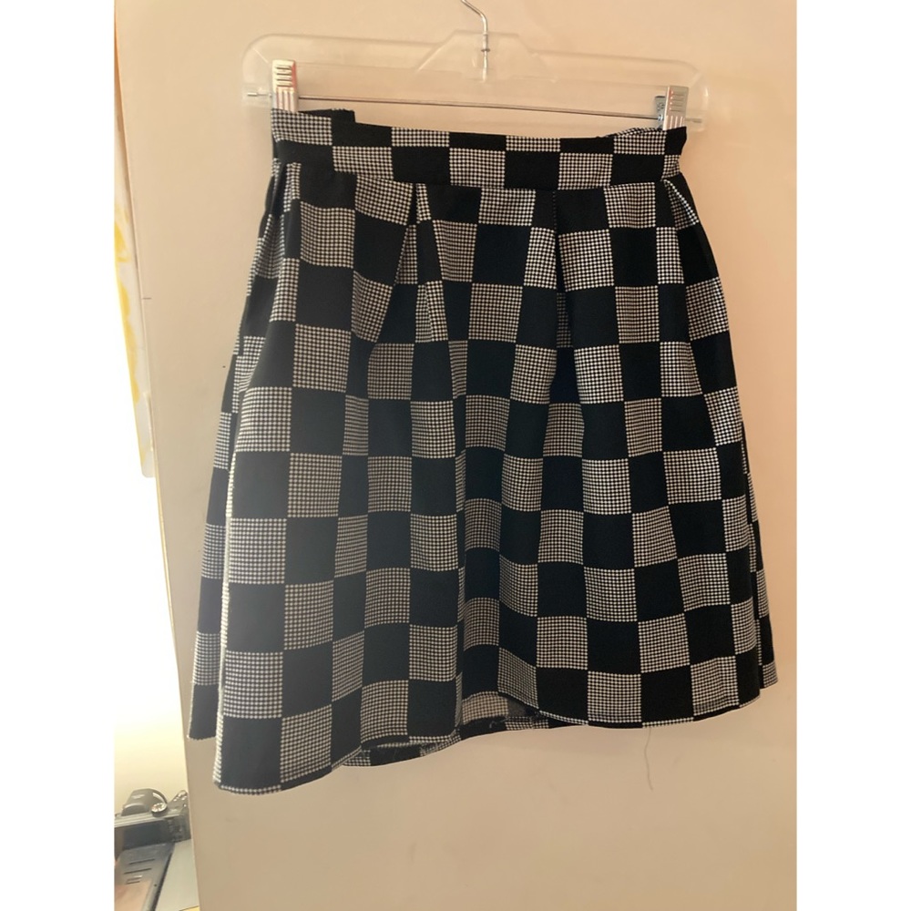 Pleated plaid skirt